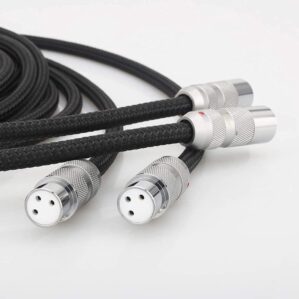 Apollo Silver Streak XLR pair