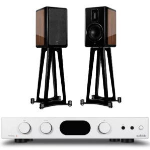 QUAD Revela 1 plus Audiolab 7000A
